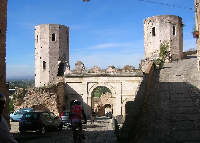 Il Borgo Del Fattore B&B